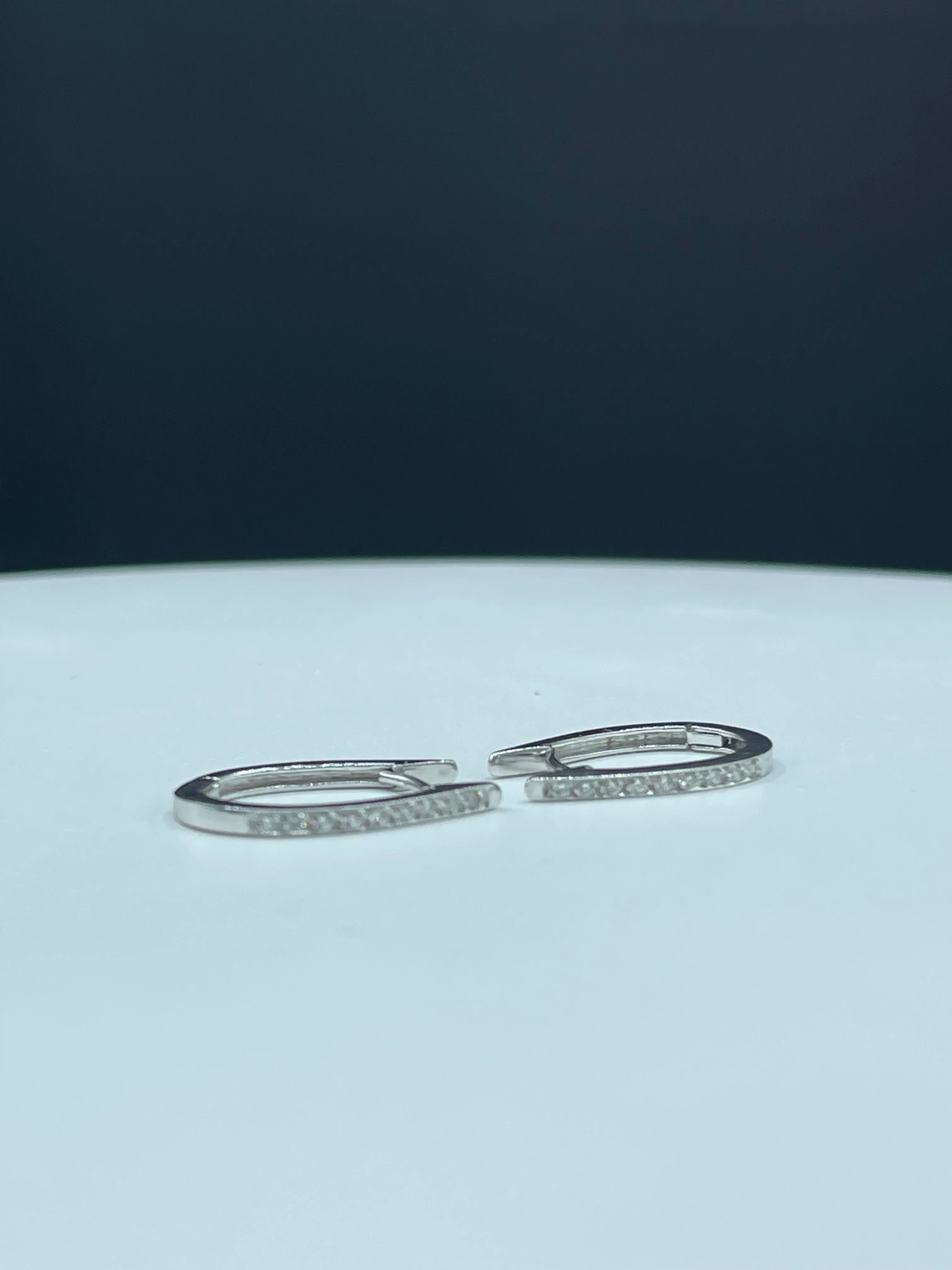 0.27 Carat Natural Diamond 18k White Gold Hoop Earrings