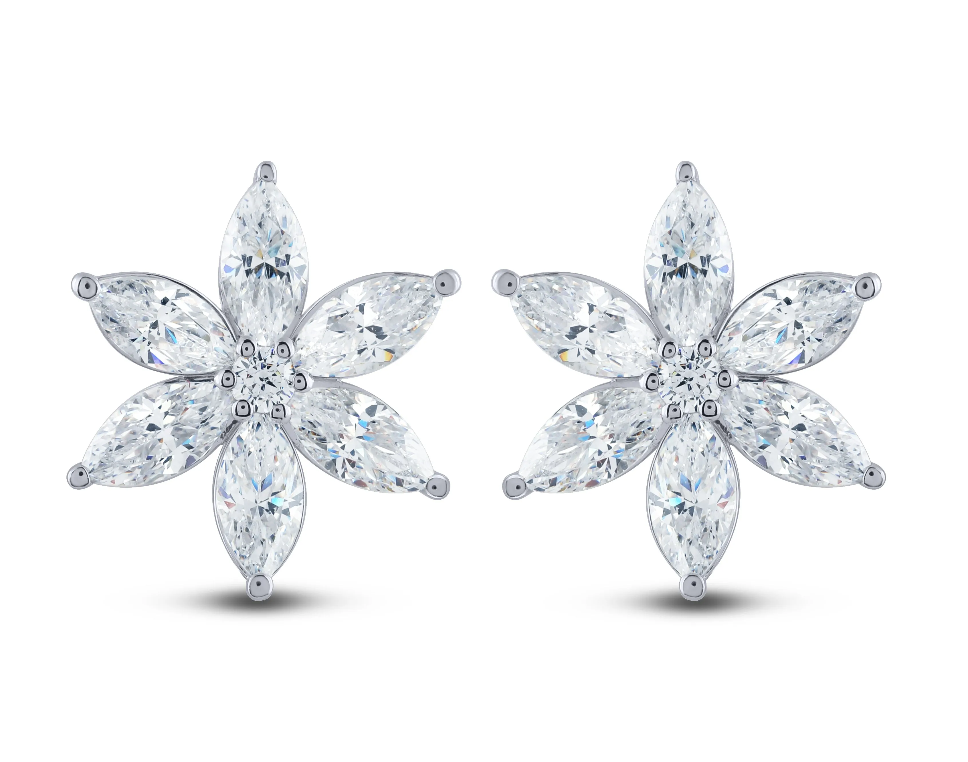 14K Gold & Lab Grown Diamond Floral Earrings