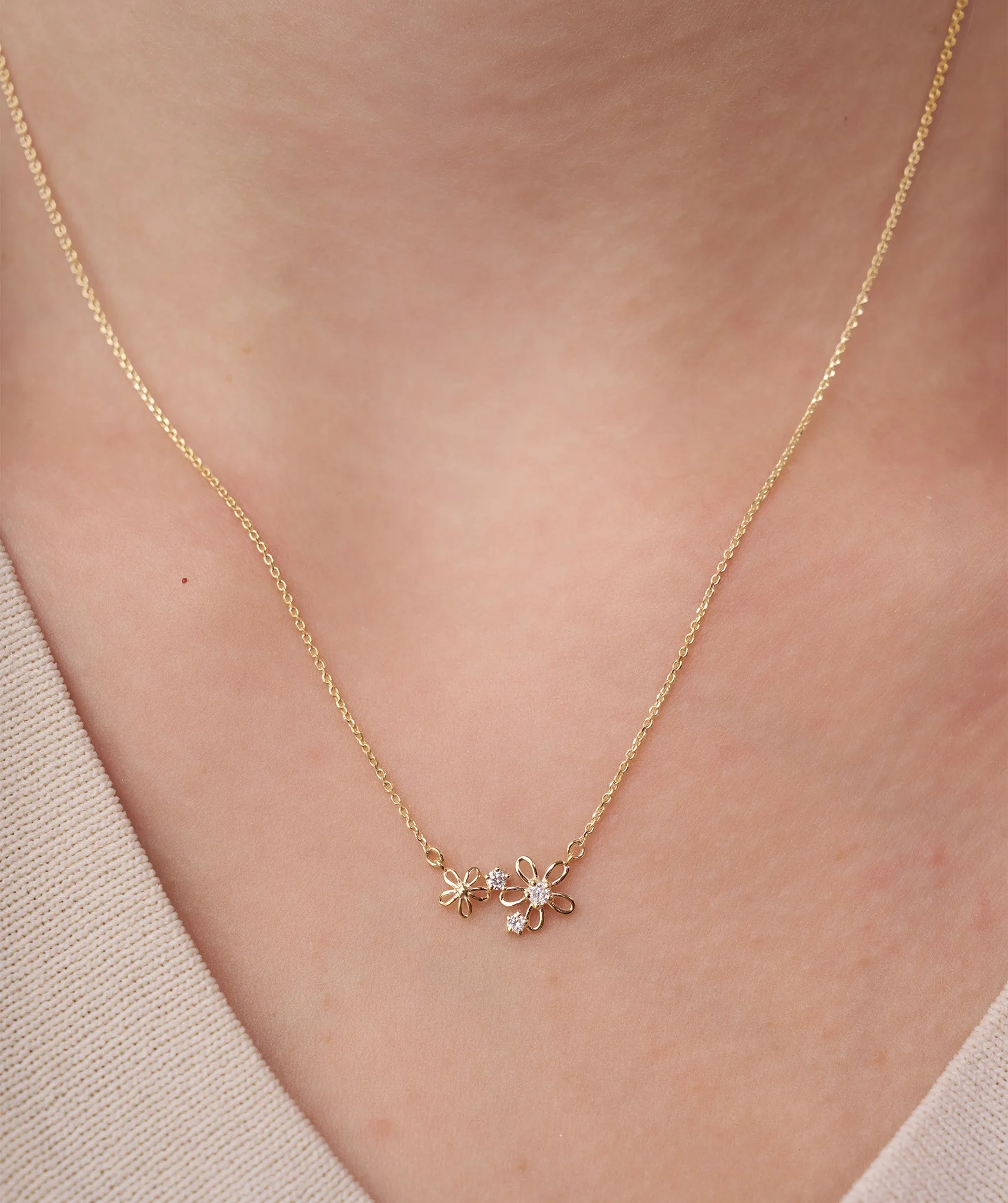 14K Gold Diamond Flower Pendant