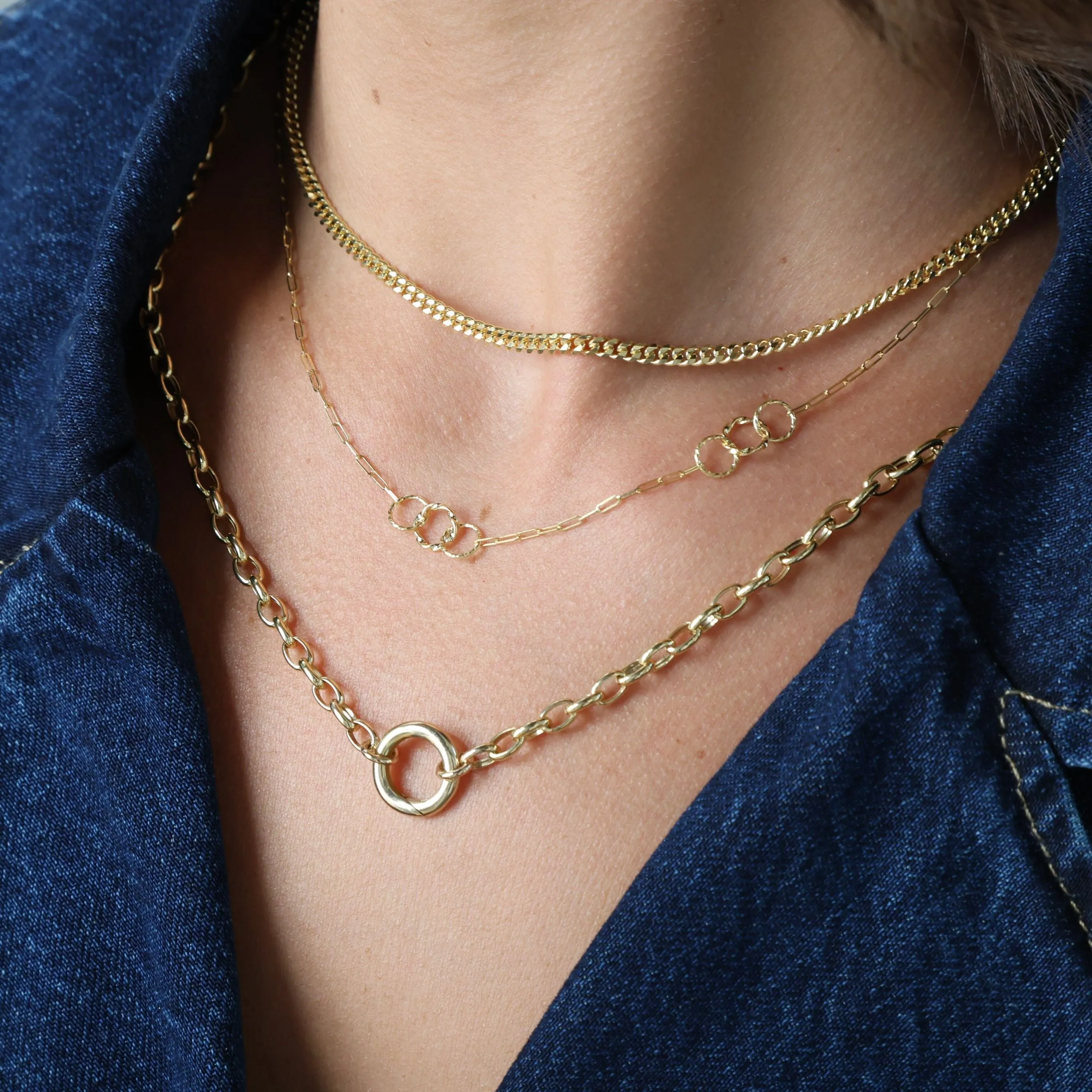 14K Gold Twist Circle Link Necklace