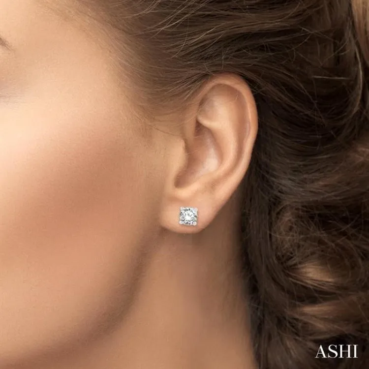 1/5 ctw Round Cut Diamond Stud Earring in 14K White Gold