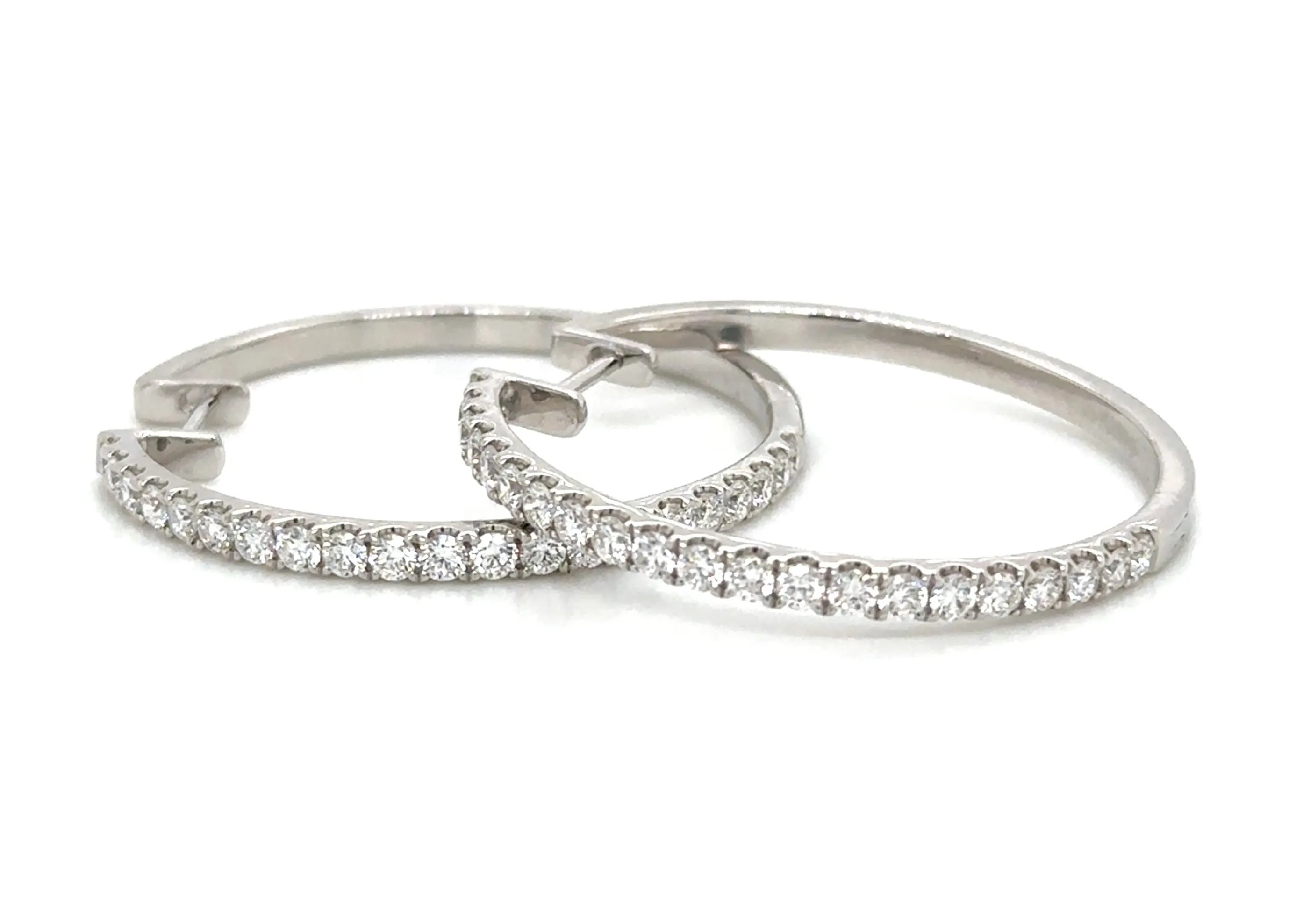 1.67ct tw Diamond Gold Hoop Earrings