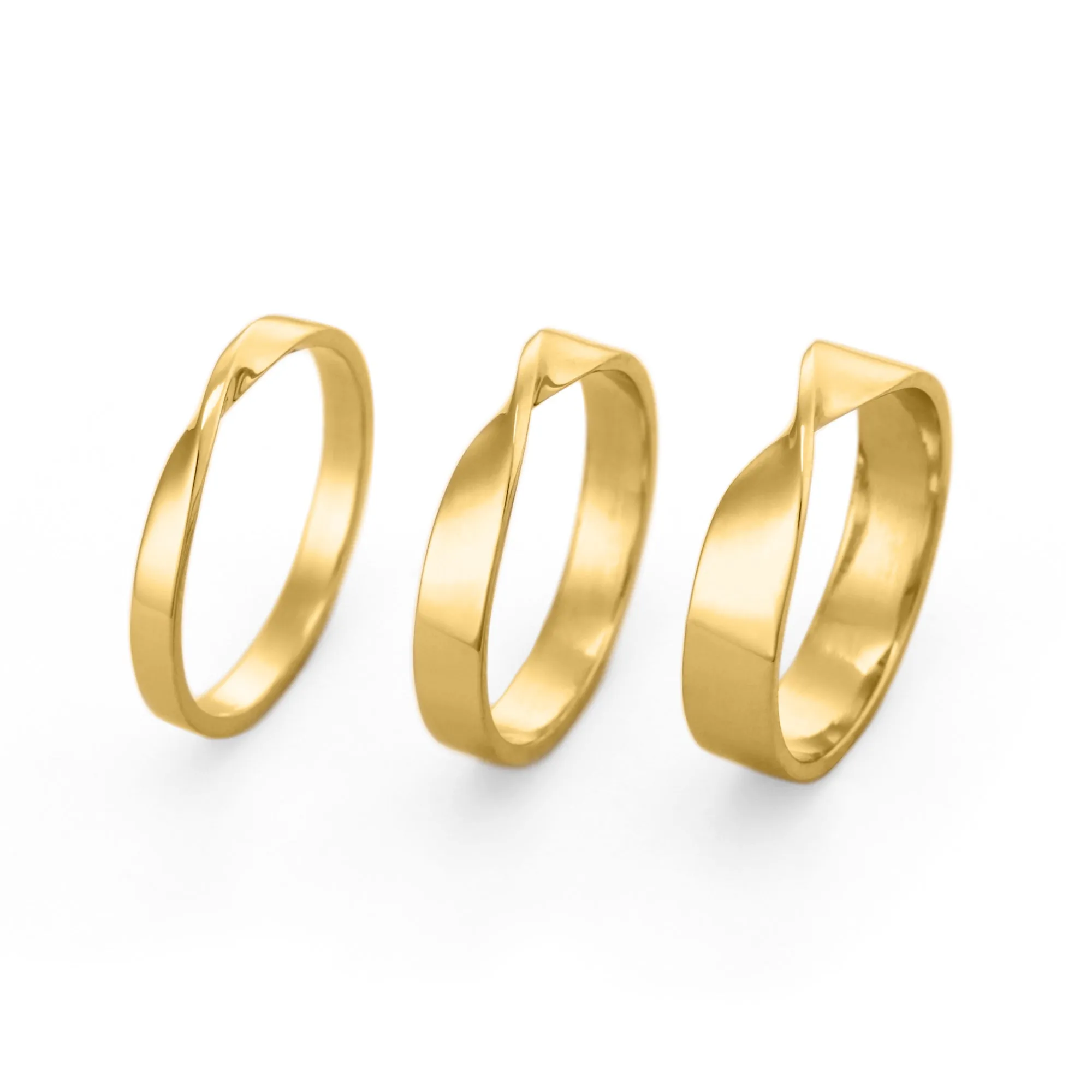 18K Gold 3mm Mobius Wedding Ring