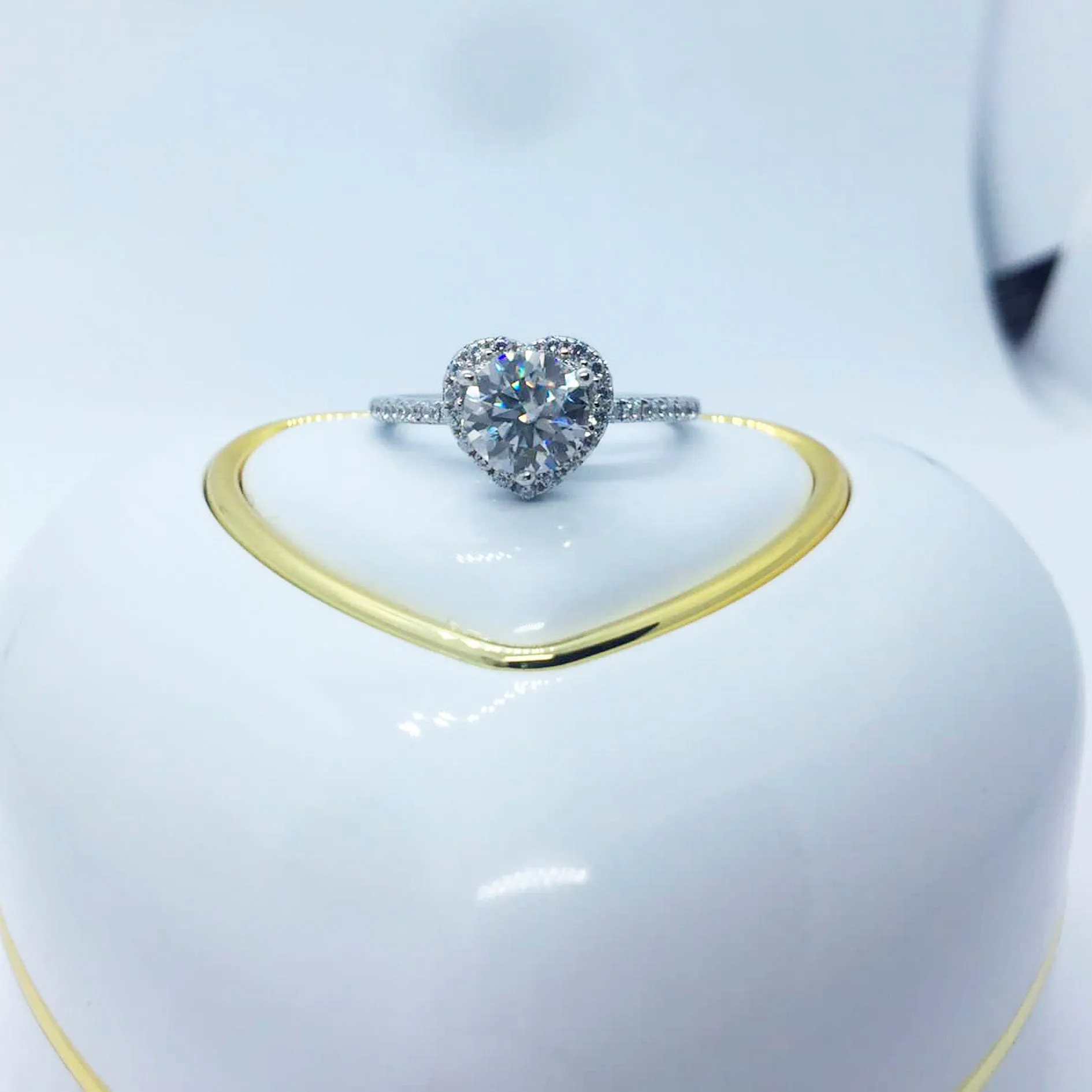 1ct | Diamond Heart Ring | Moissanite Engagement Rings