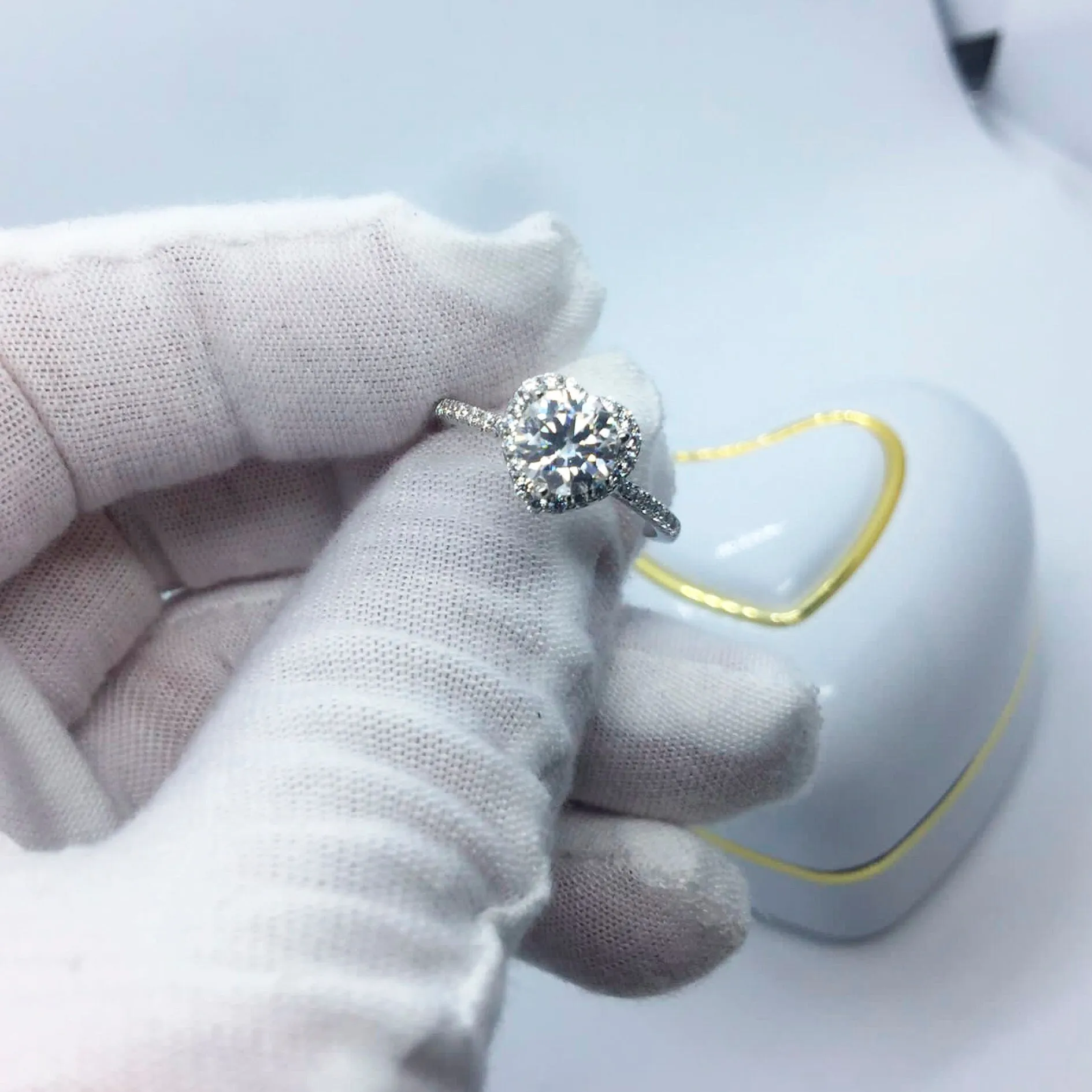 1ct | Diamond Heart Ring | Moissanite Engagement Rings