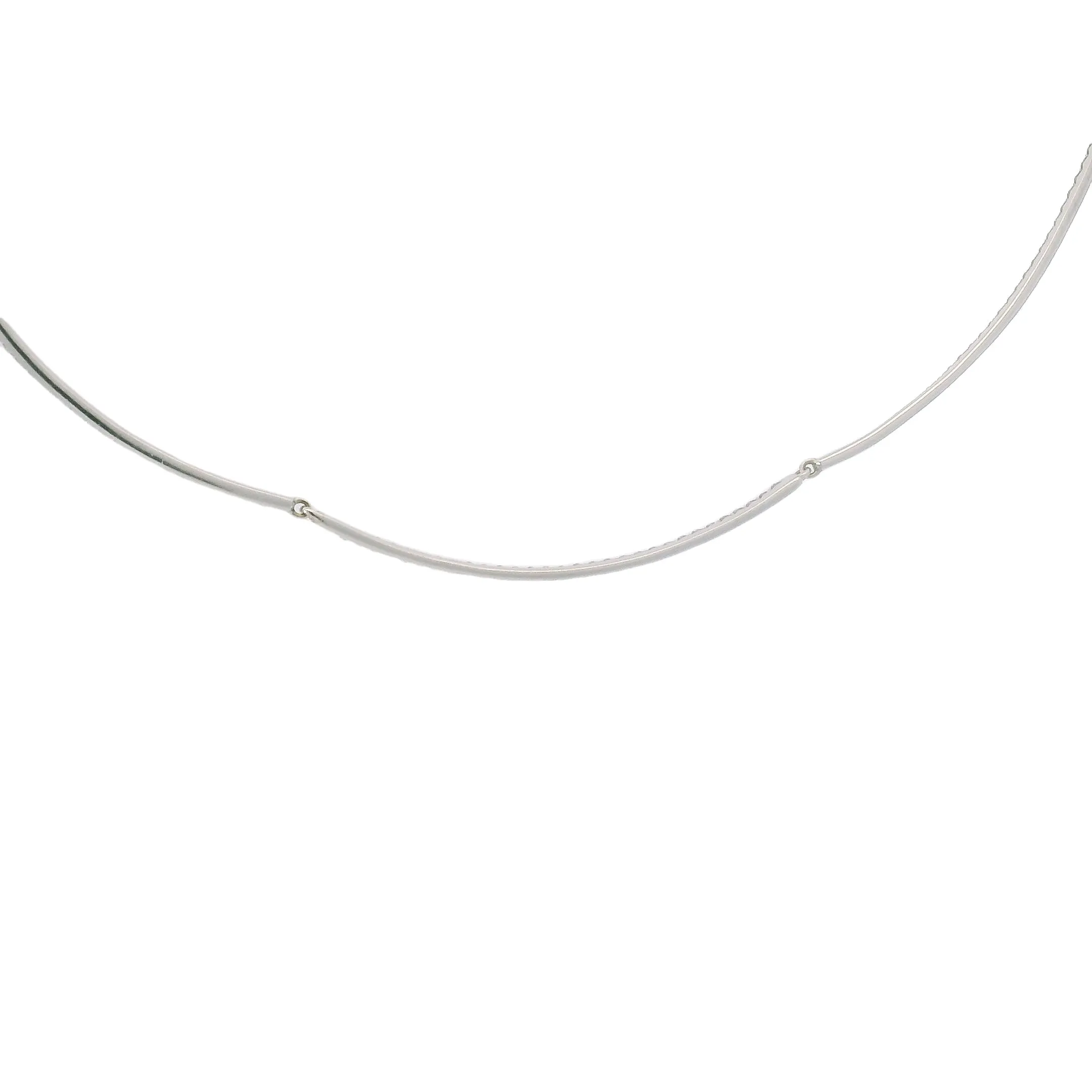 A. Link White Gold Diamond Collar Necklace