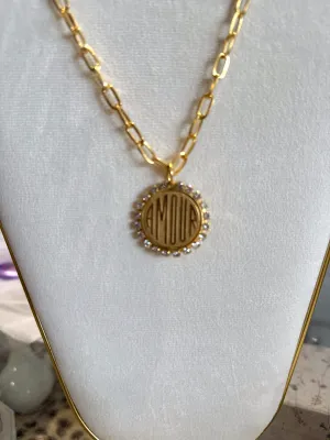 Amour Necklace