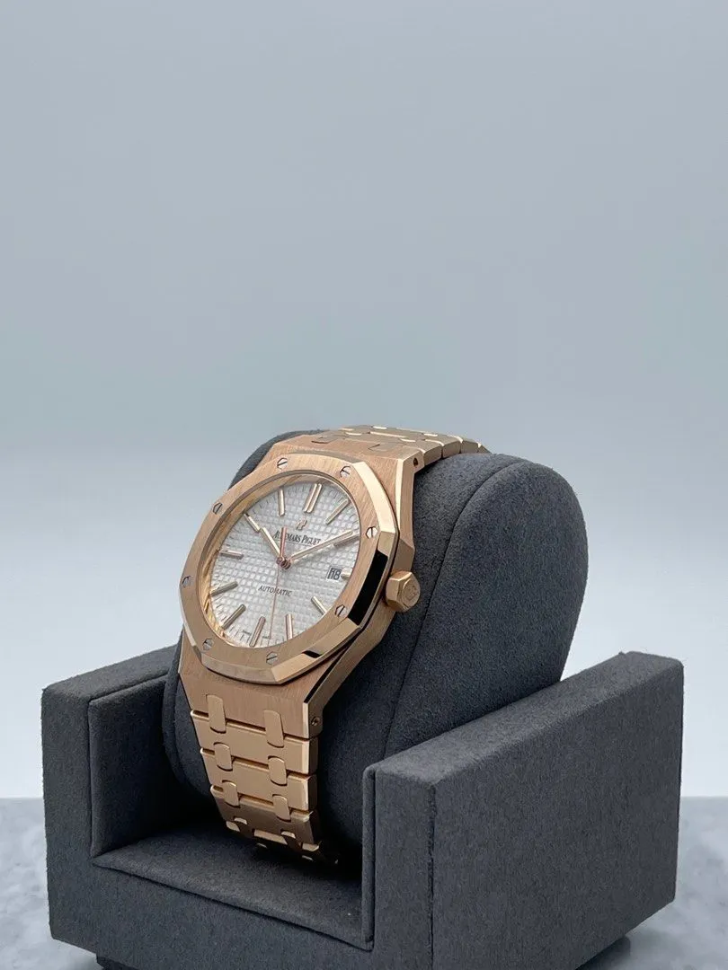 Audemars Piguet Royal Oak 15400OR Silver White