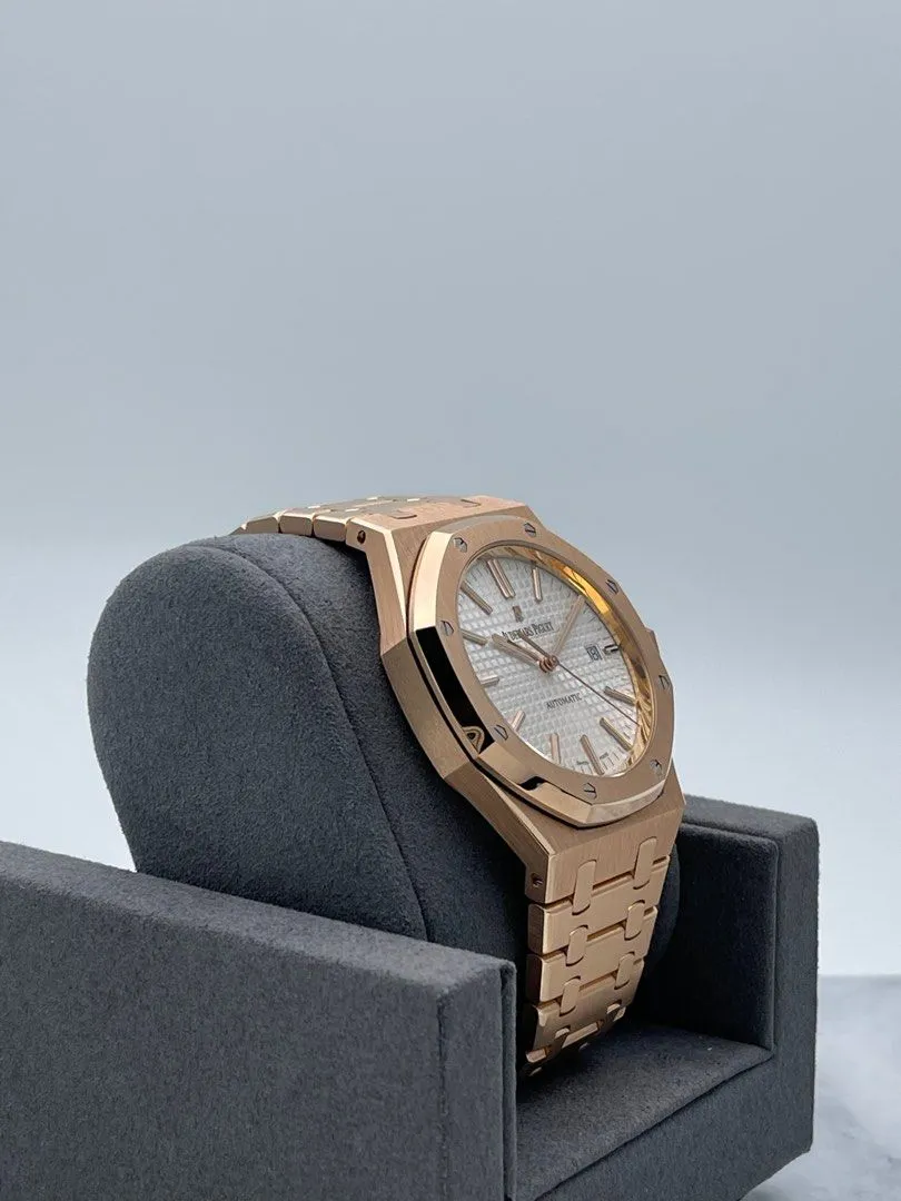 Audemars Piguet Royal Oak 15400OR Silver White
