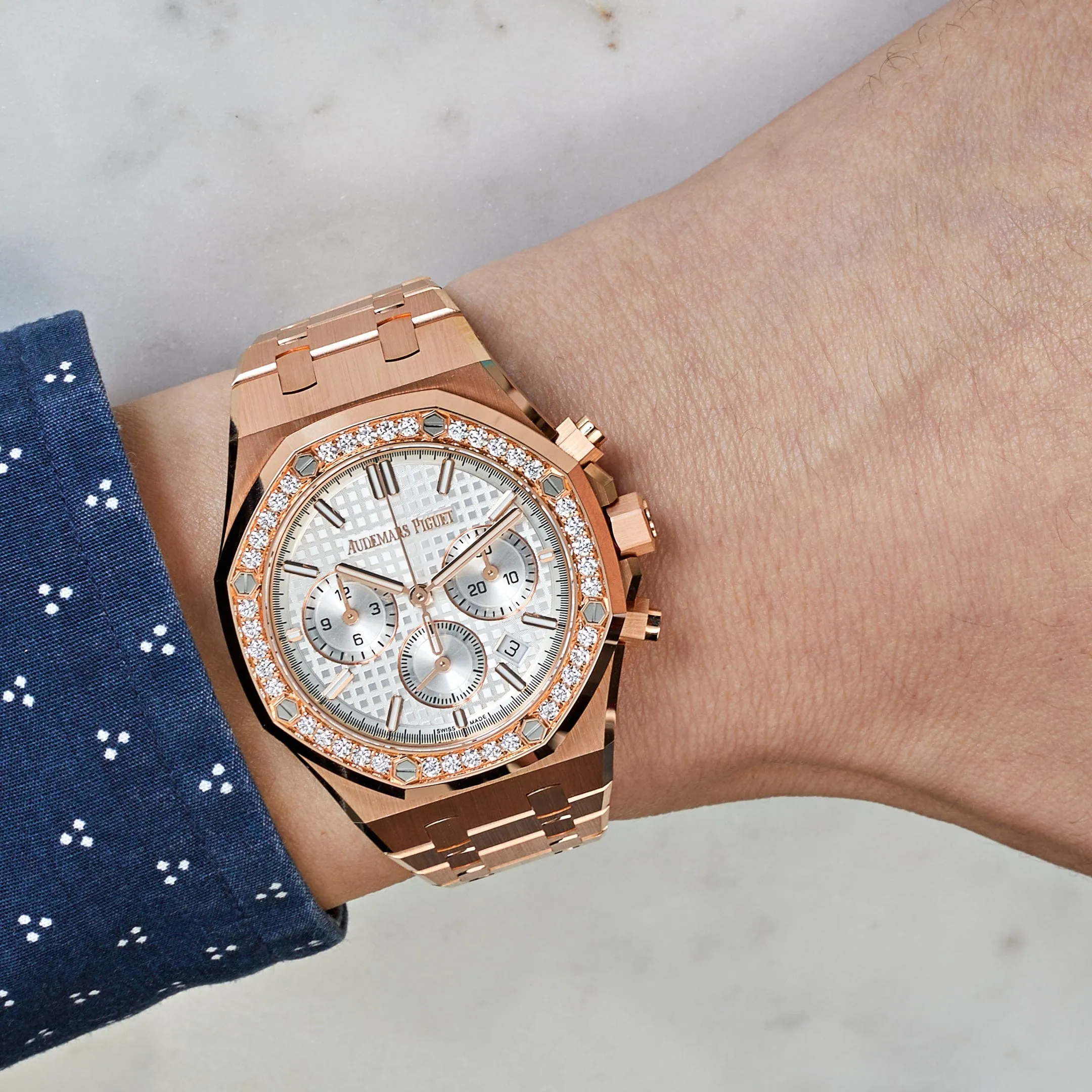 Audemars Piguet Royal Oak 26715OR.ZZ.1356OR.01 Selfwinding Chronograph Rose Gold Diamond Bezel