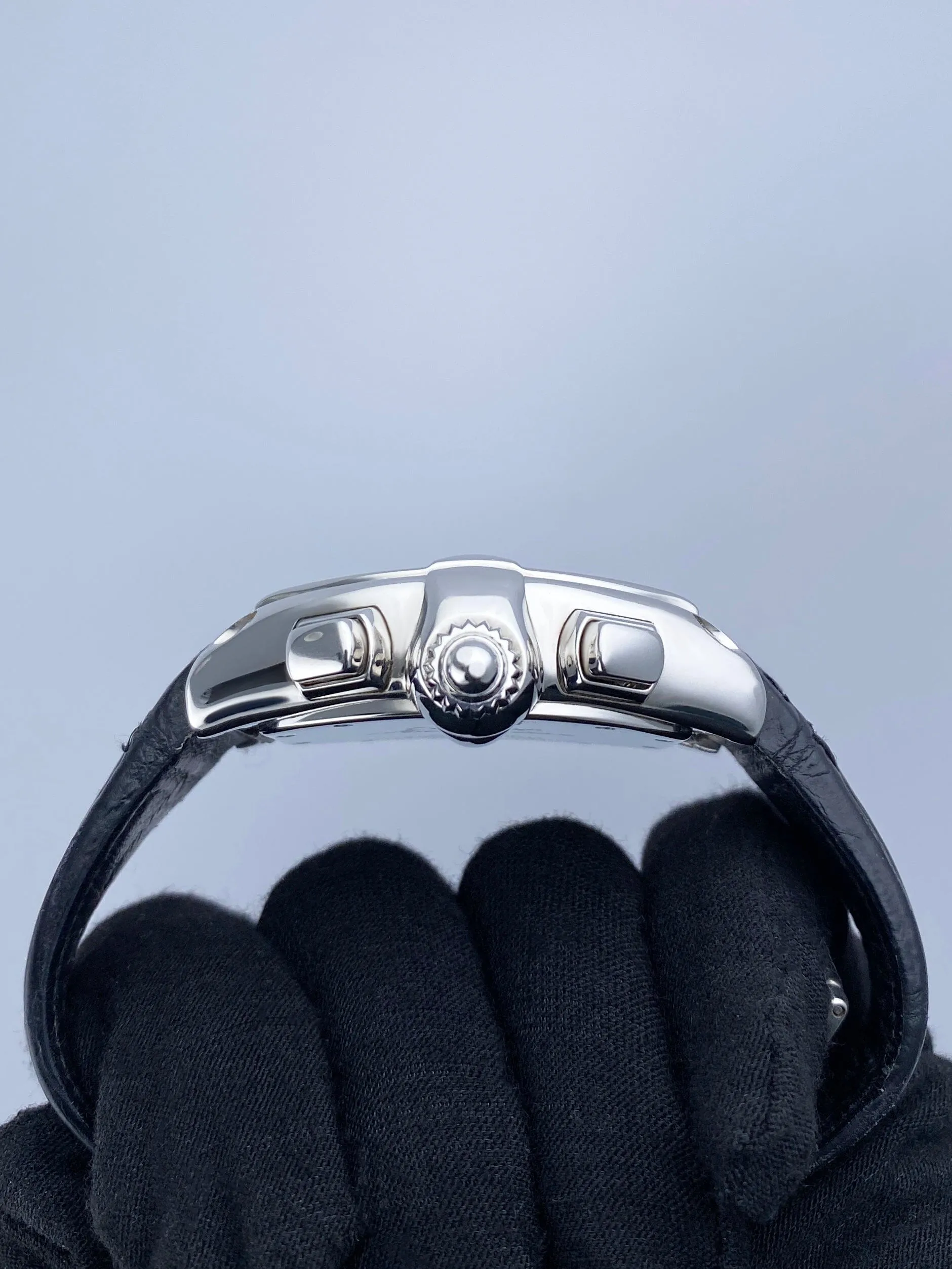 Cartier Roadster W62019X6 Silver Dial Mens Watch