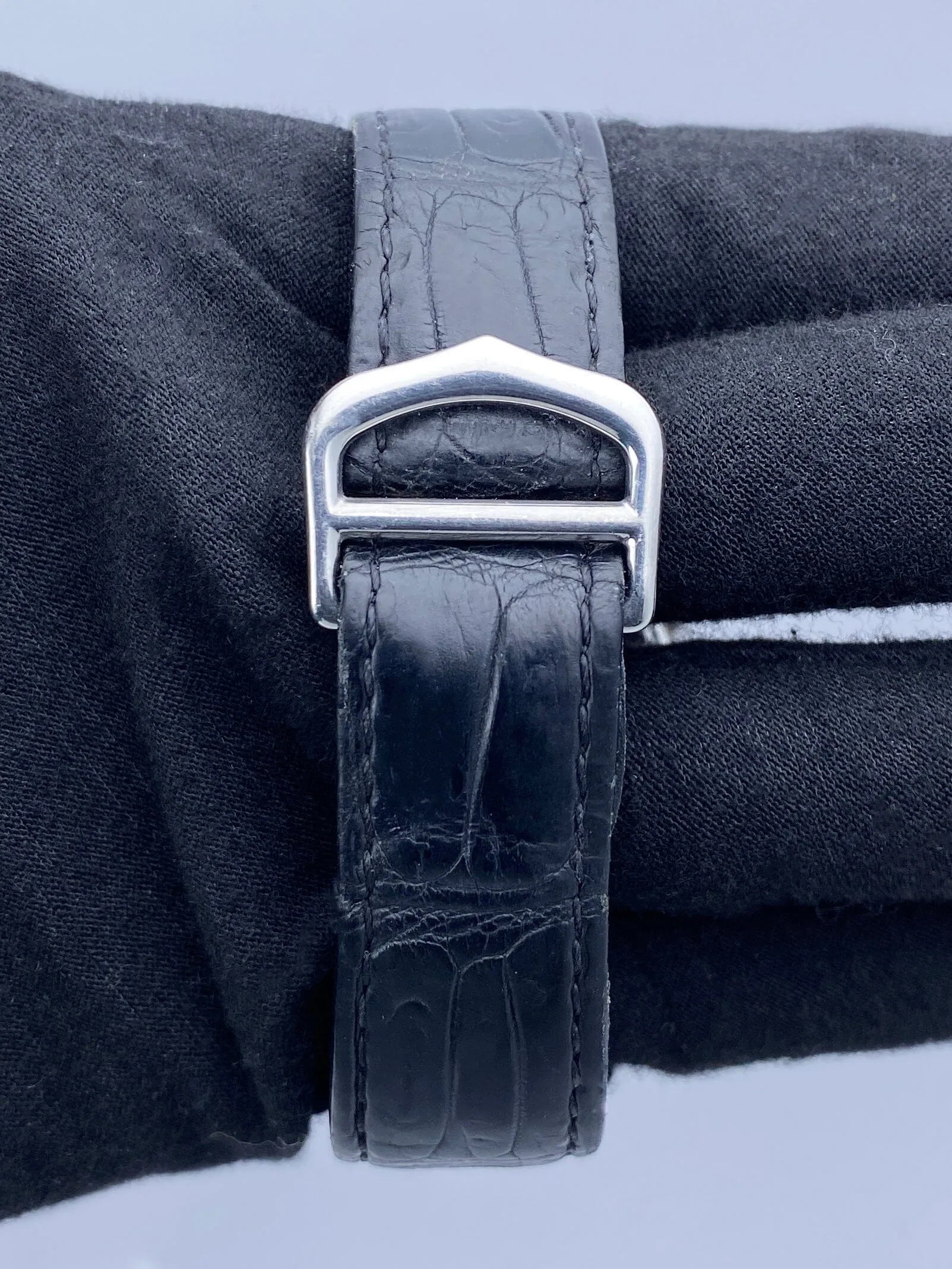 Cartier Roadster W62019X6 Silver Dial Mens Watch
