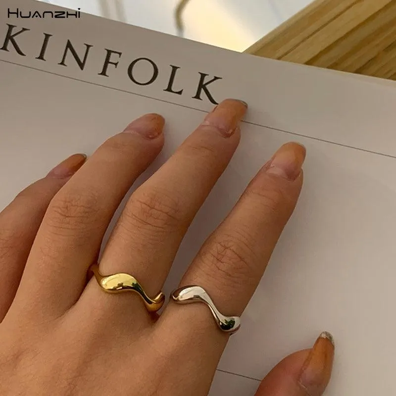 Cross Curve Line Opening Ring