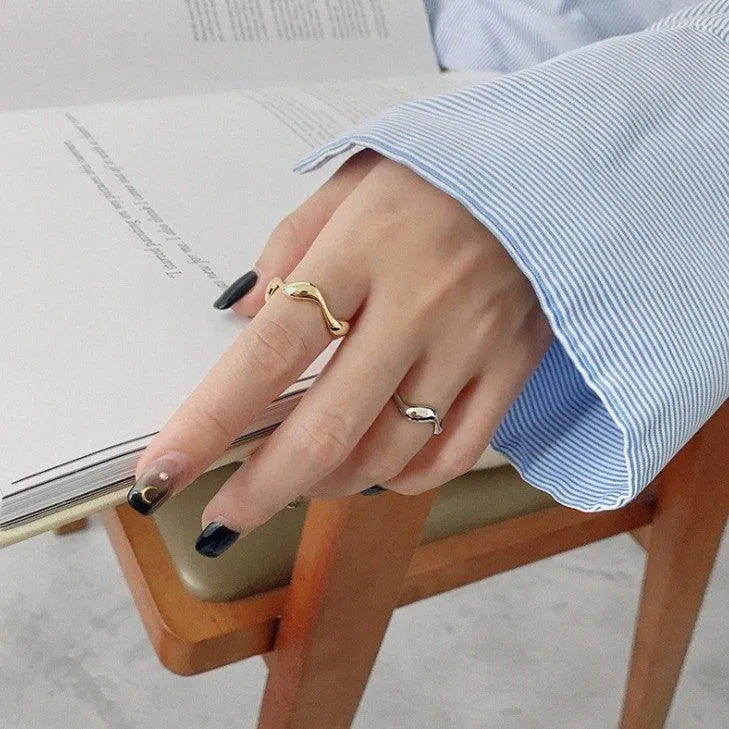 Cross Curve Line Opening Ring
