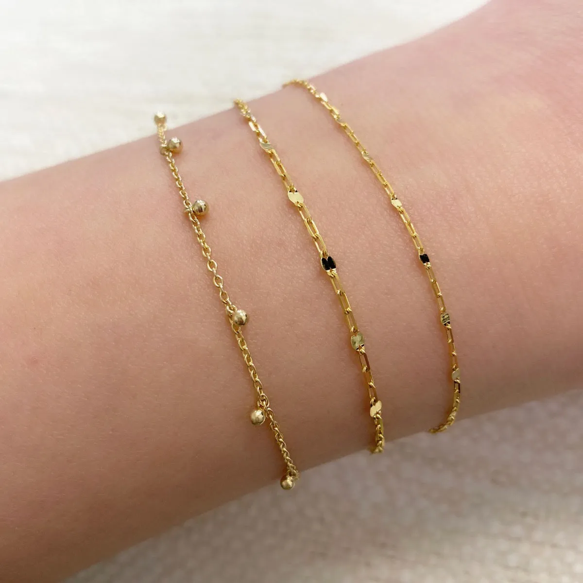 Dainty Ball Bracelet