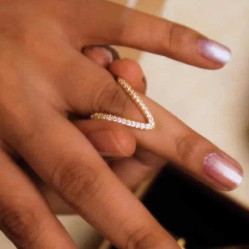 Diamond Necklace   Classic V Ring Combo