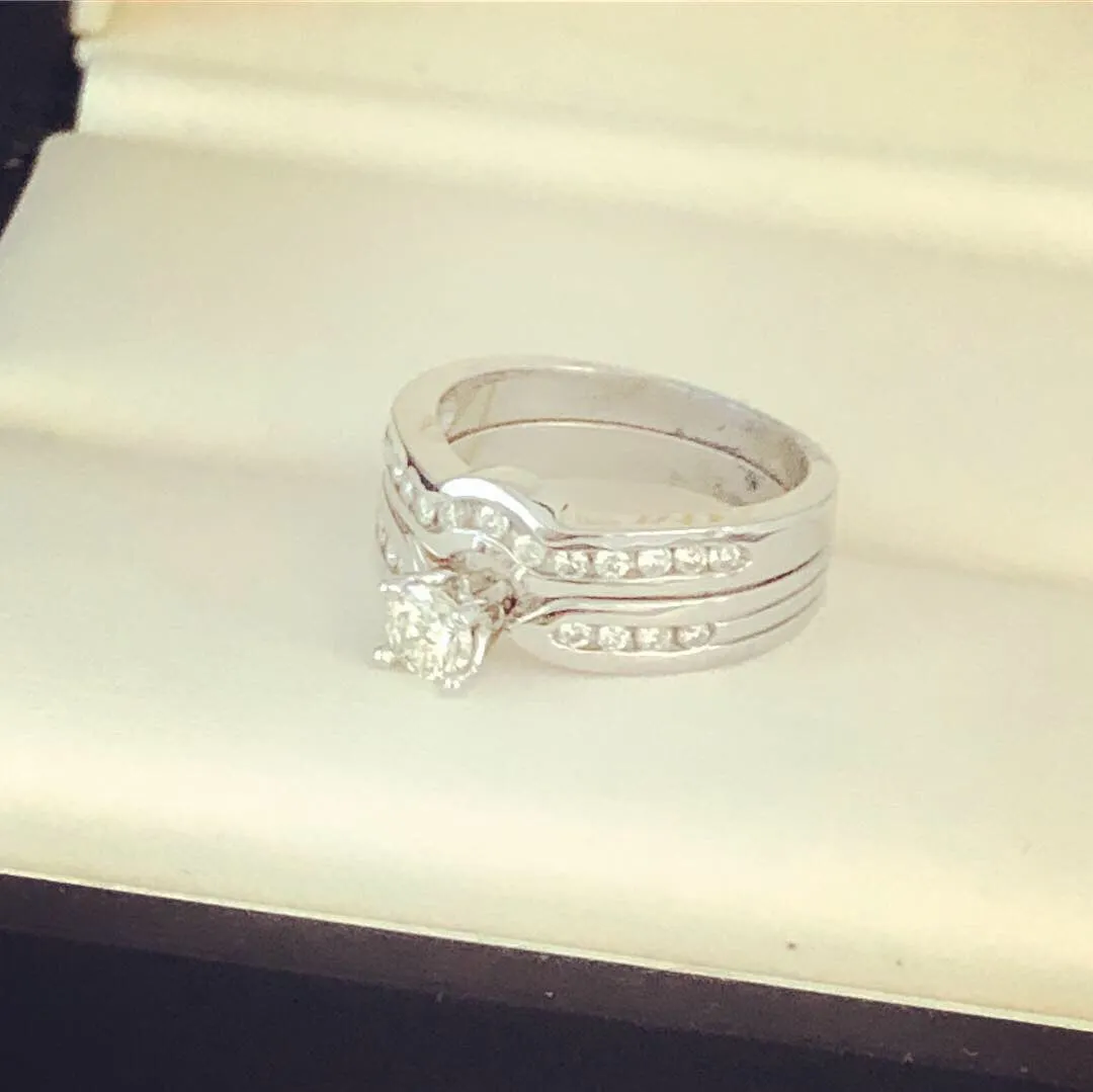 Diamond wedding rings