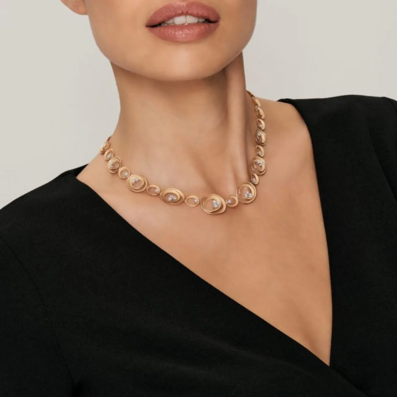 Dune 18K Orange Apricot Gold Diamond Solar Collier Necklace