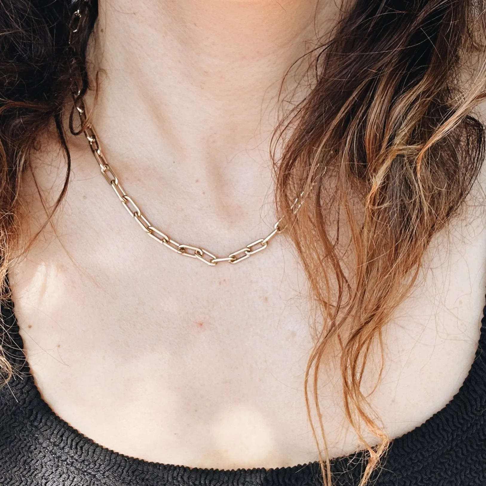 Fine Baby Rectangular Chain Necklace with Tusk Clasp