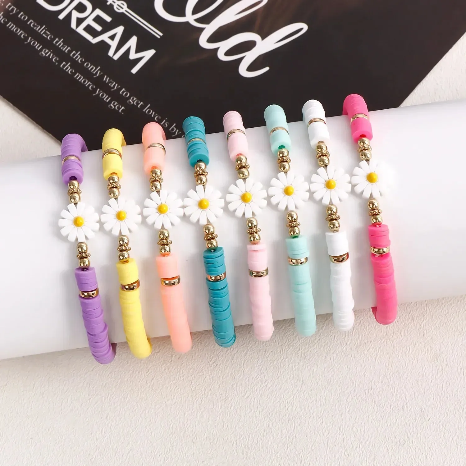 Flower Daisy Bracelets for Women Y2K Accessories Multicolor Polymer Clay Beads Bracelet Bohemia Summer Girl Beach Jewelry