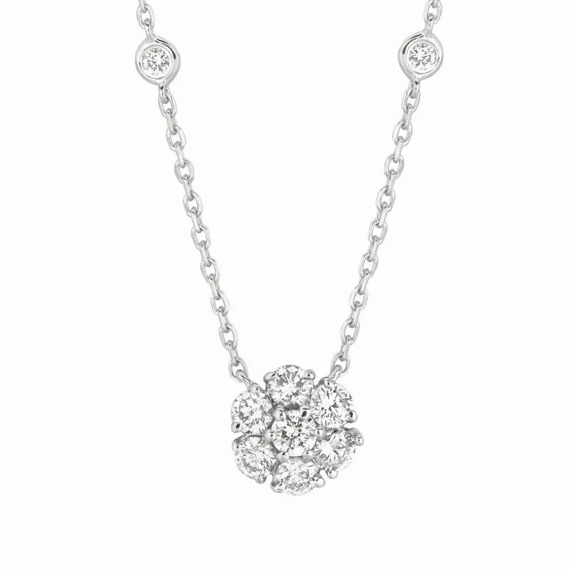 FLOWER DIAMOND NECKLACE 14K GOLD (0.5 CTW)