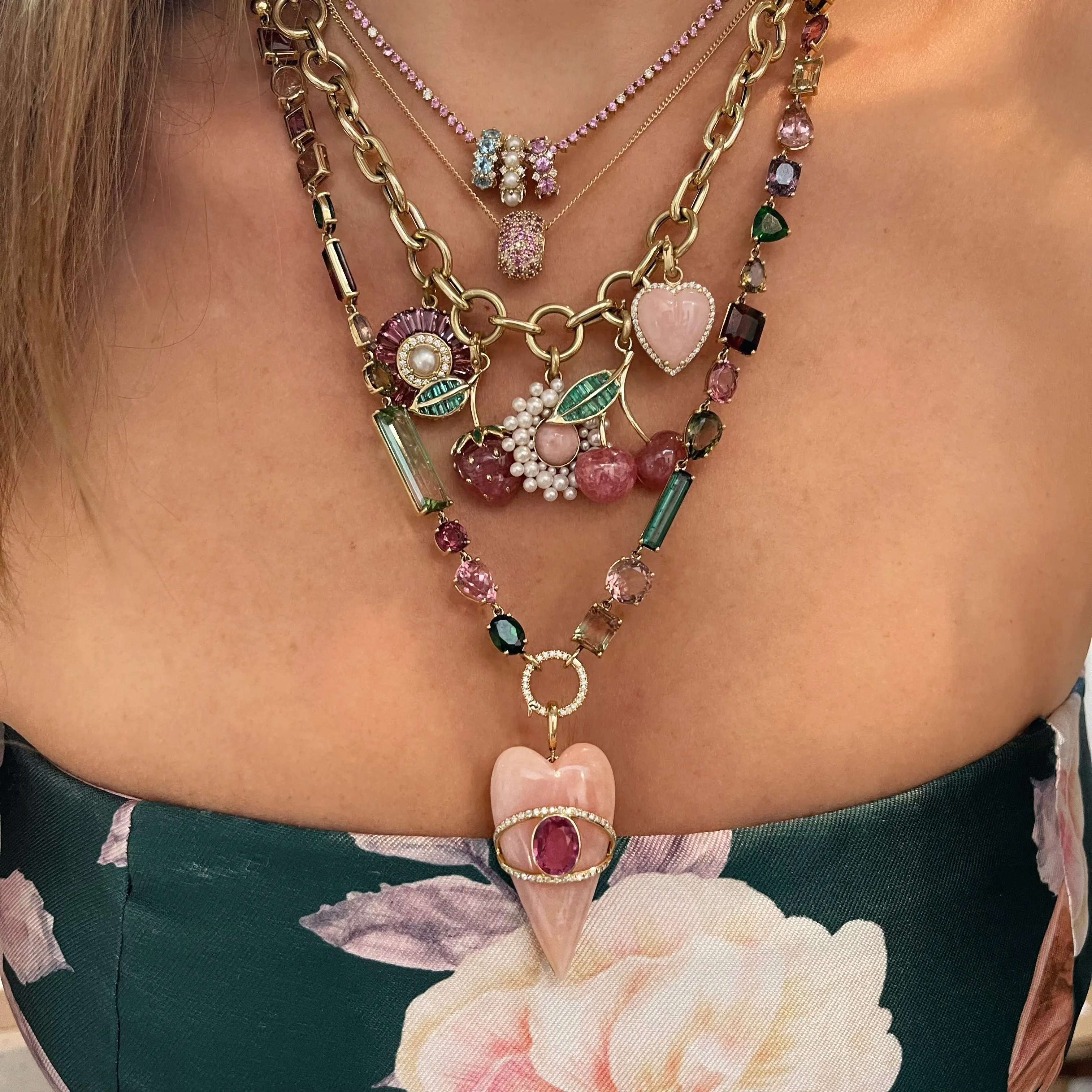 Full Circle Gold Link Chain Necklace