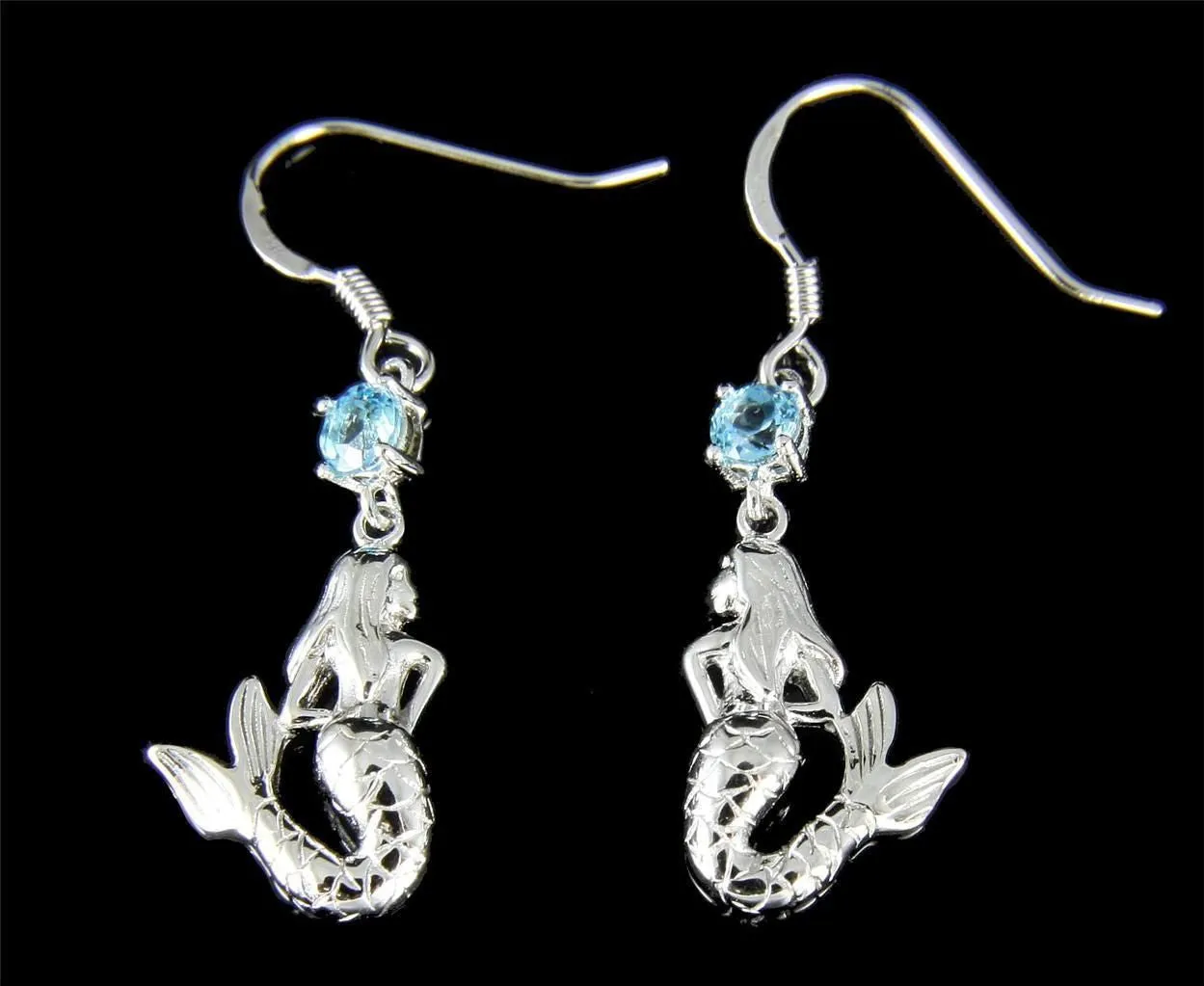 GENUINE BLUE TOPAZ 925 SILVER HAWAIIAN MERMAID PENDANT HOOK EARRINGS SET