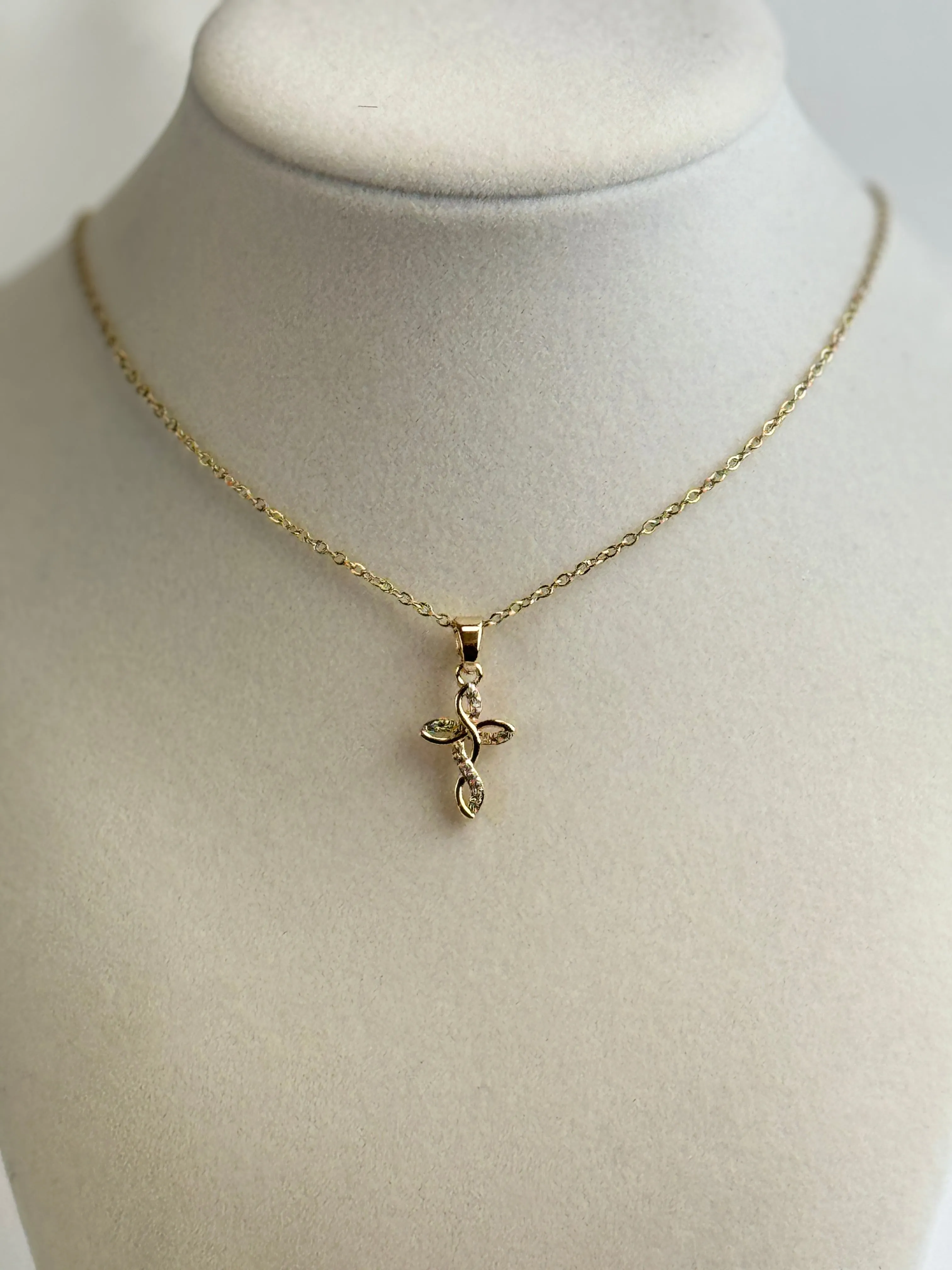 Gold Diamond Cross Necklaces