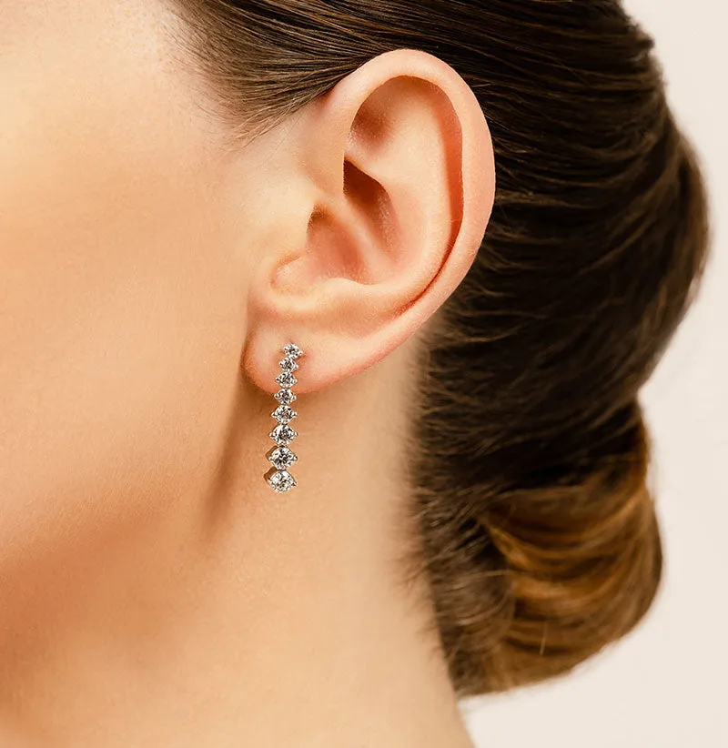 Graduated Diamond Drop Earrings In Diamond  with 2.49 ct.(finished)