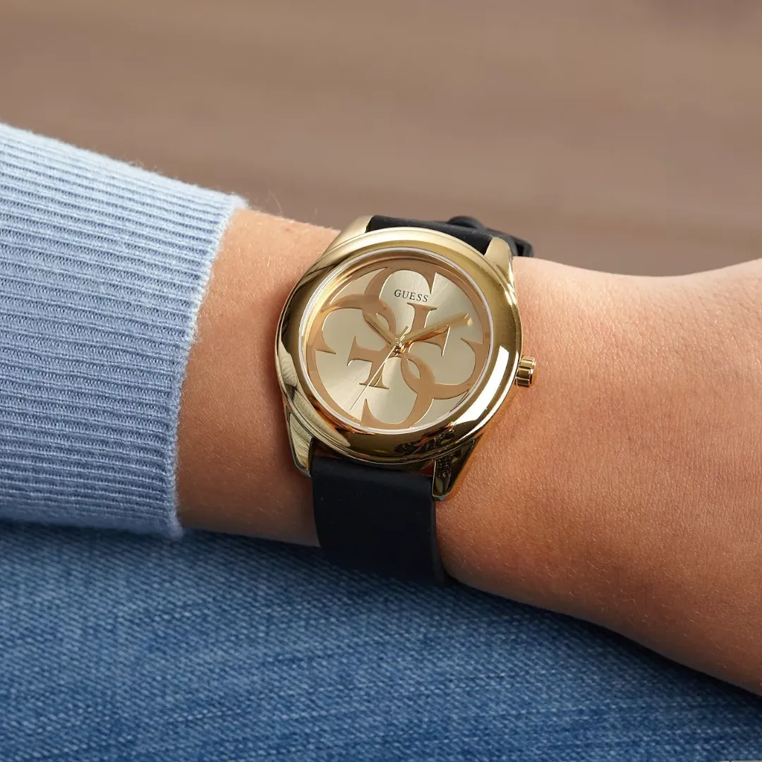 Guess - W0911L3