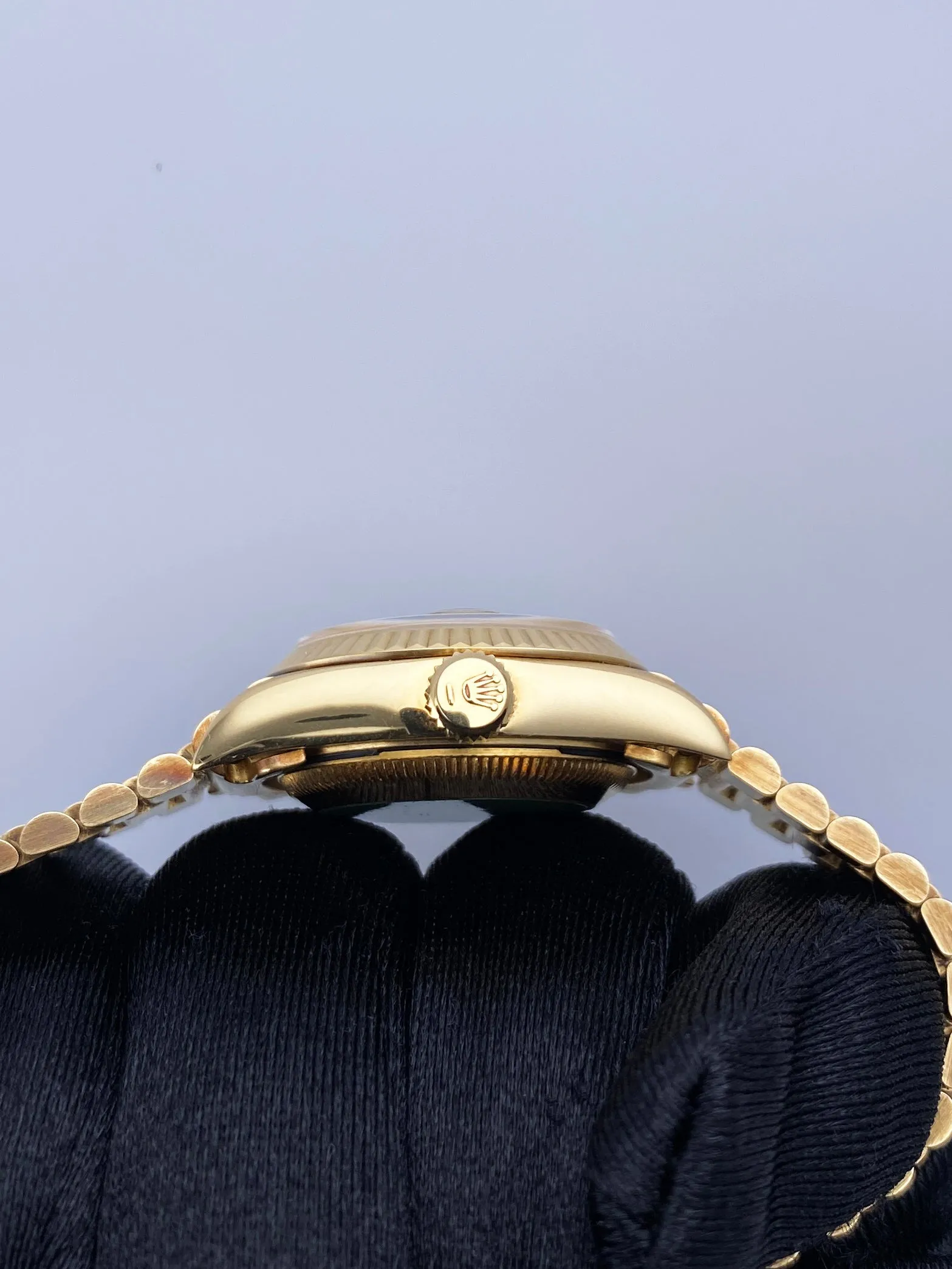 Rolex Datejust 69178 Blue Vignette Dial 18K Yellow Gold Ladies Watch