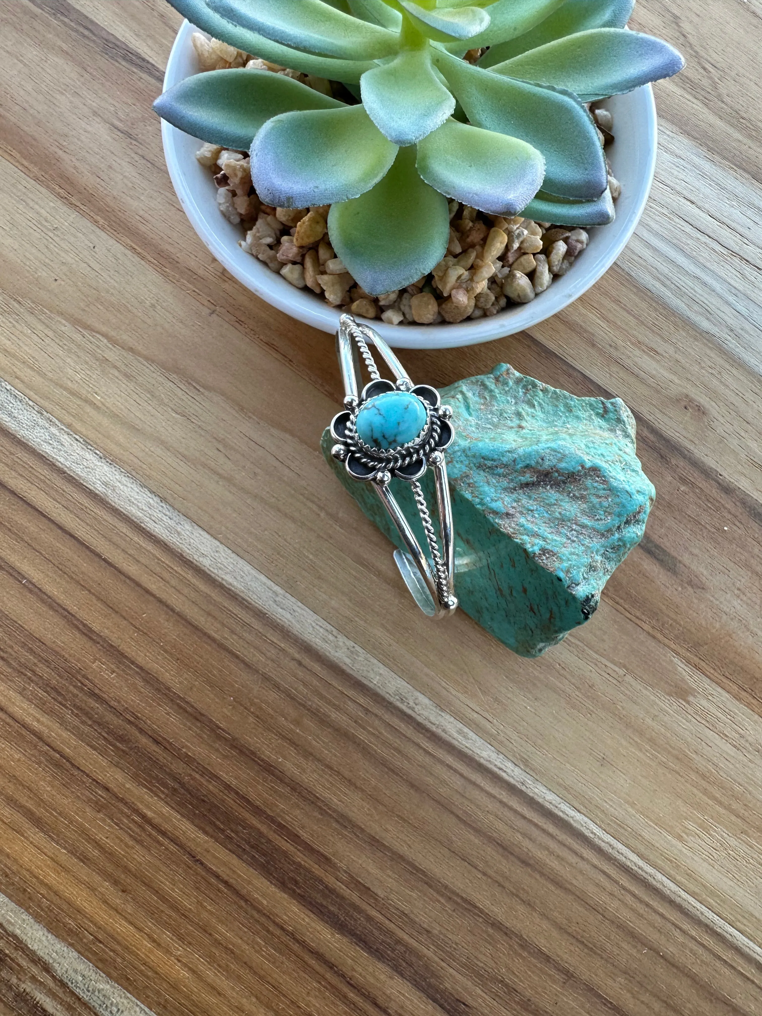 Single Stone Cuff