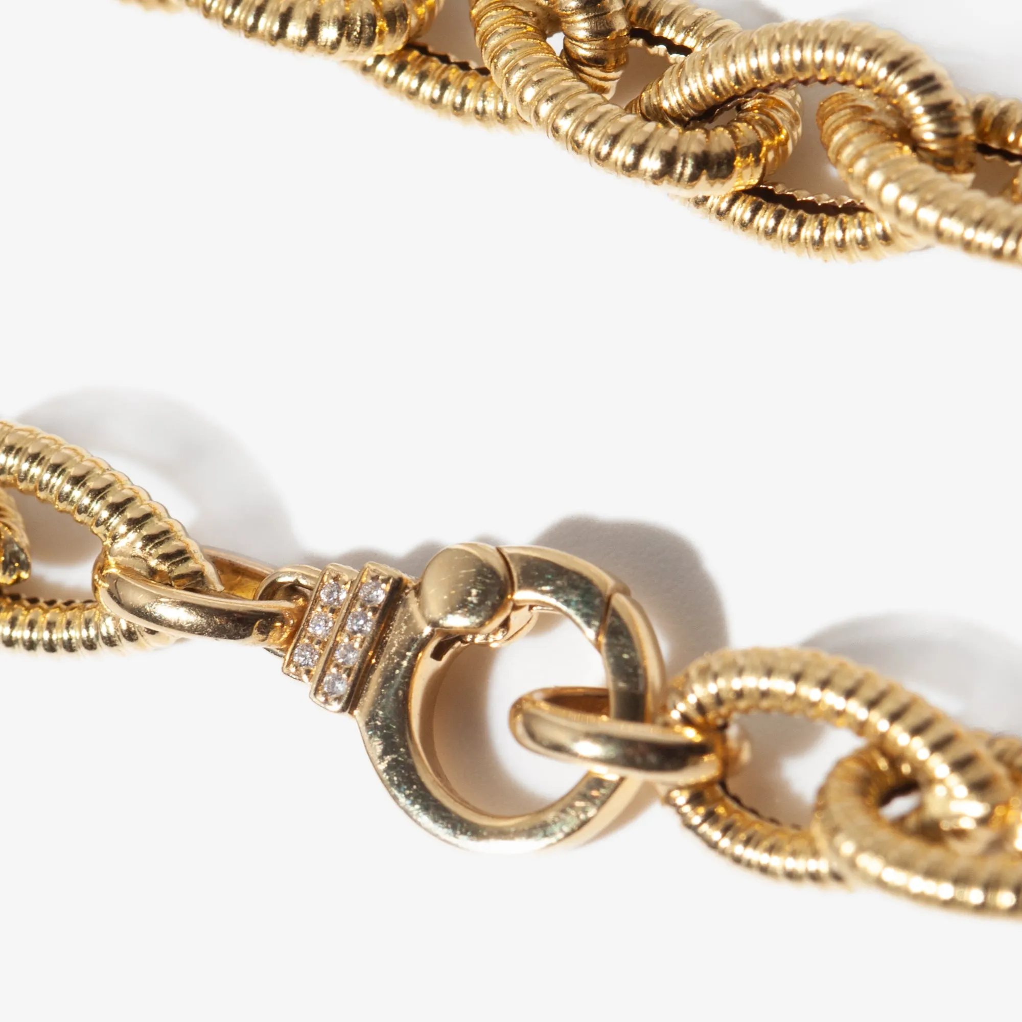 Textured Teardrop Chain Bracelet