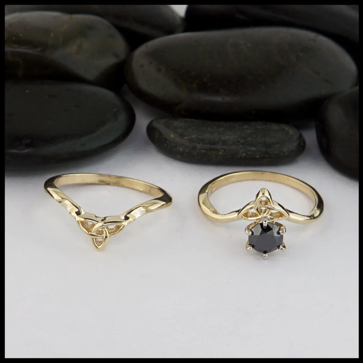 Trinity Knot Interlocking Ring Set