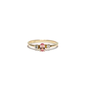Women's diamond and sapphire ring