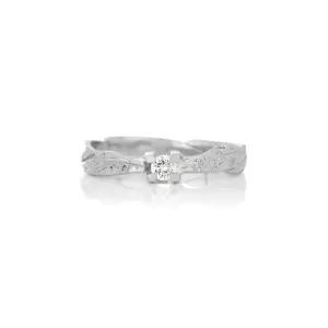 Women's diamond ring - NANOOK